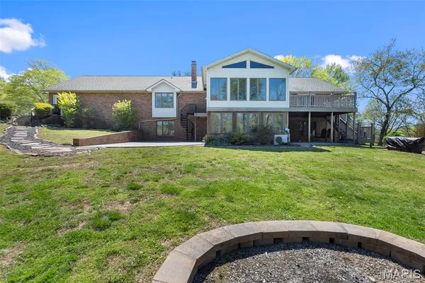 $589,000 | 283 South Lake Drive, Cape Girardeau, MO 63701