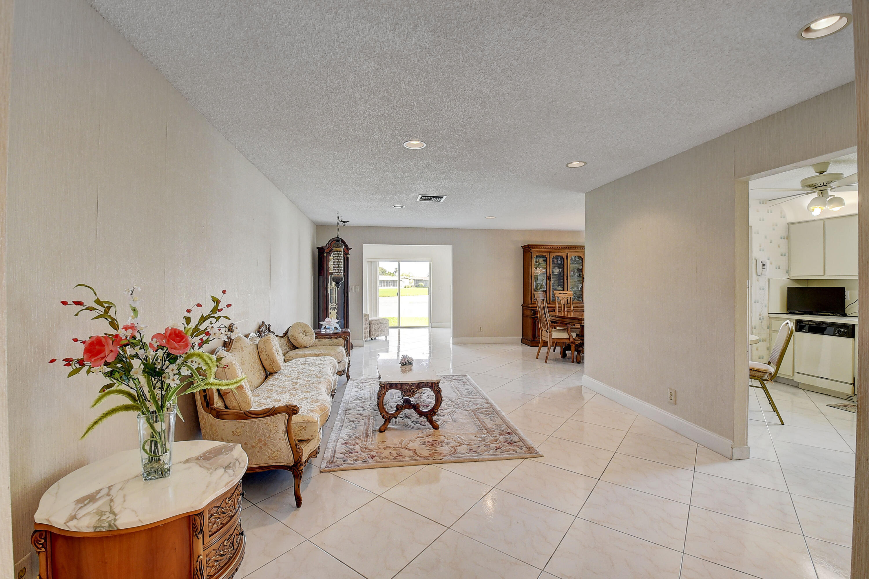 6185 Dusenburg Road Delray Beach, FL 33484 - Photo 3 of 25 07_dsc_2486_87_88_89_90