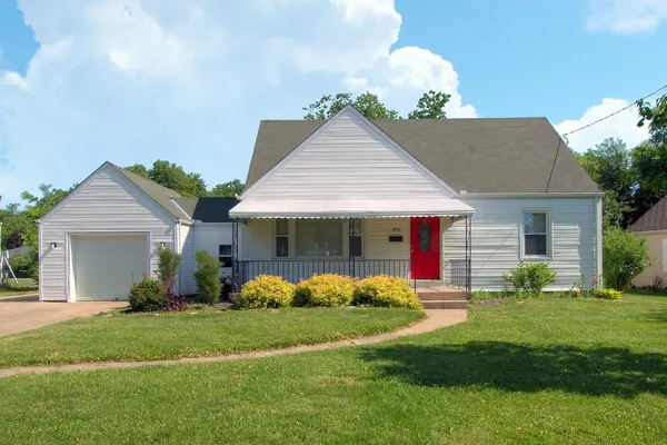 $2,300 | 690 Doris Jane Avenue, Fairfield, OH 45014