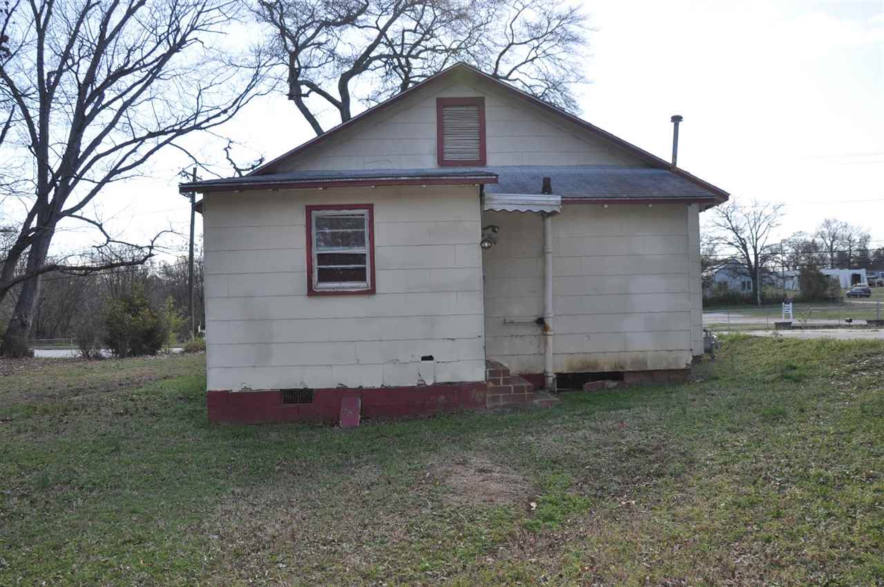 322 Sardis Road Union, SC 29379 - Photo 2 of 8