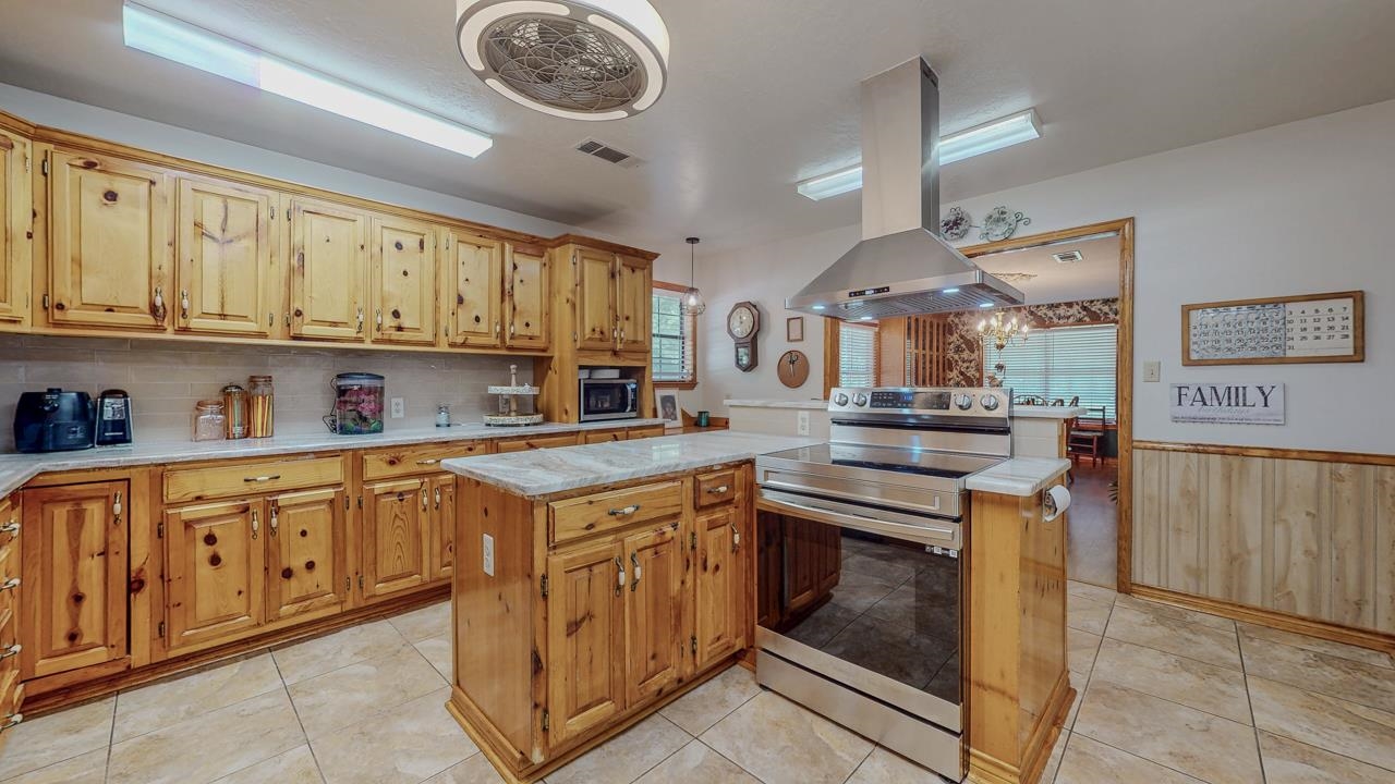 15725 Sour Lake Road Beaumont, TX 77713 - Photo 6 of 43