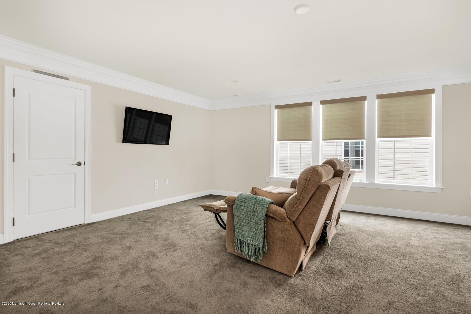 18 Sunset Drive Tinton Falls, NJ 07724 - Photo 23 of 40 Loft area on 2nd floor