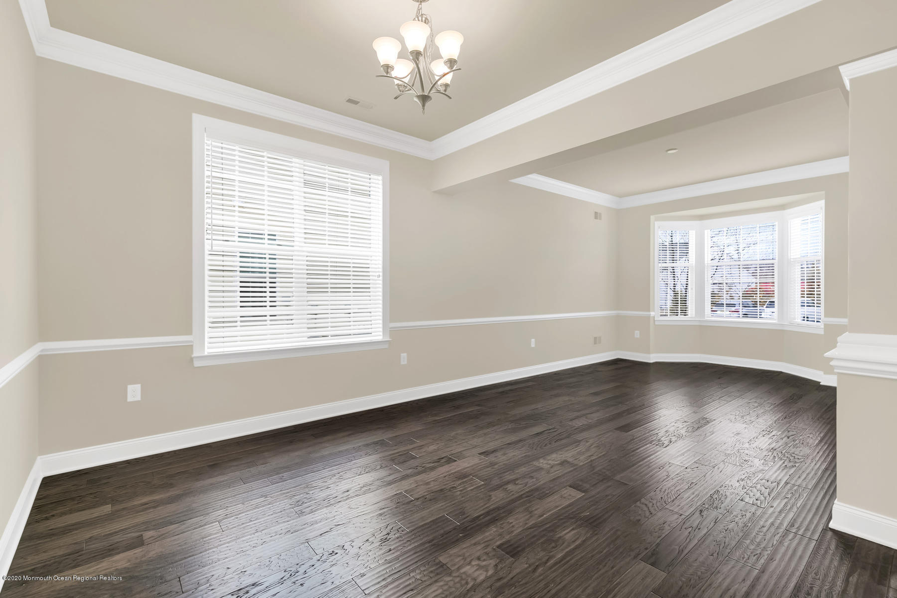 18 Sunset Drive Tinton Falls, NJ 07724 - Photo 3 of 40 Dining/Living Room
