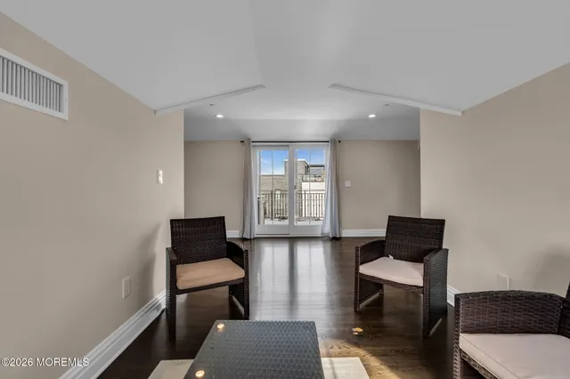 $80,000 | 58 Seaview Avenue, Long Branch, NJ 07740