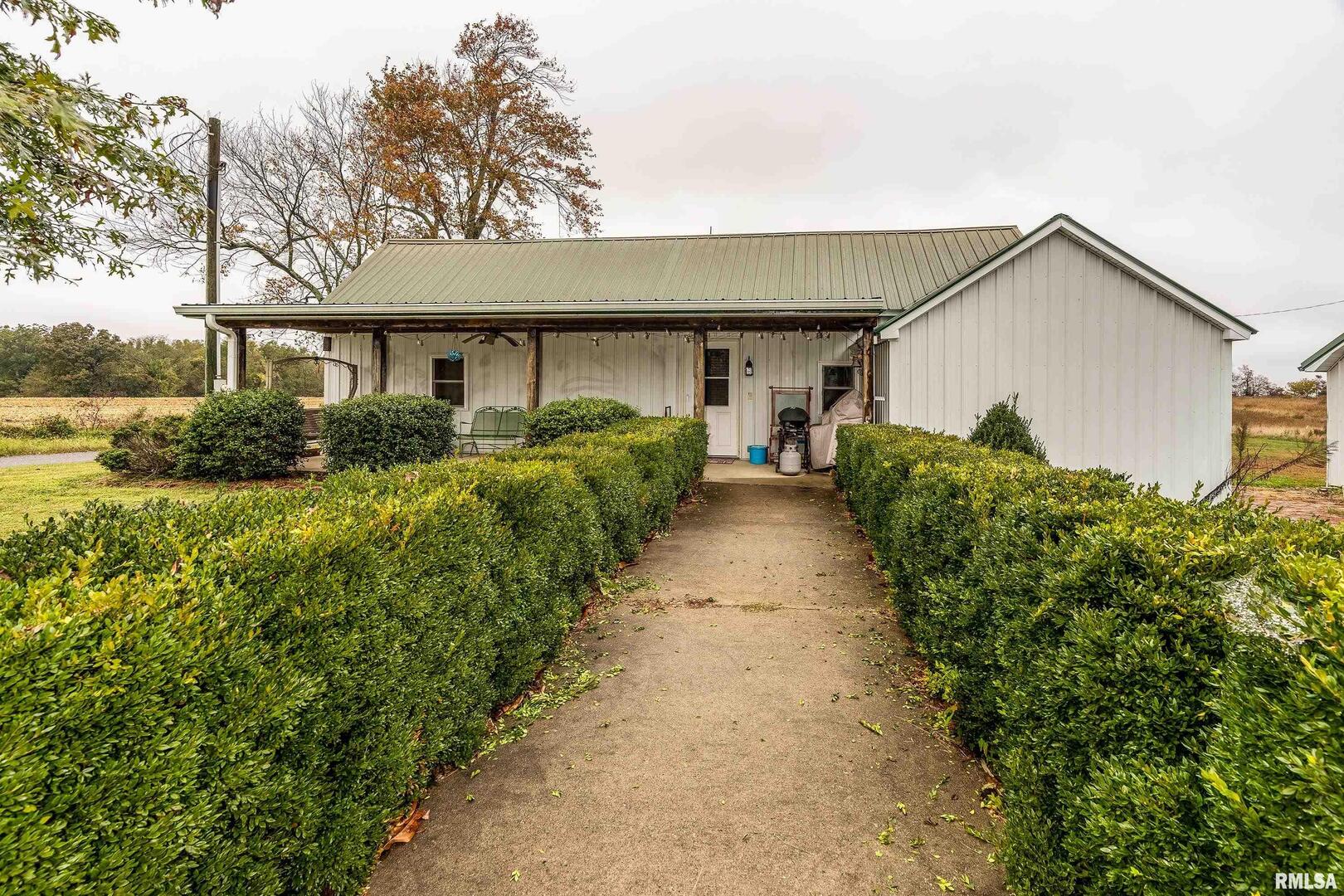365 Bond Road Galatia, IL 62935 - Photo 1 of 56