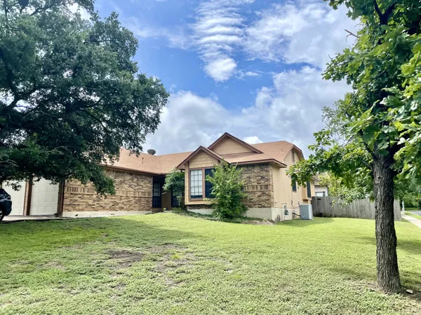 $2,400 | 1713 Woodwind Lane, Austin, TX 78758