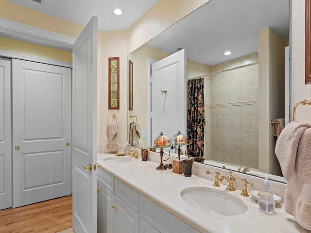 $1,295,000 | 601 North Swim Club Drive, Unit PHB, Vero Beach, FL 32963