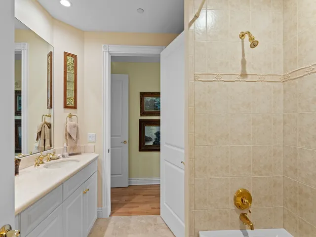 $1,295,000 | 601 North Swim Club Drive, Unit PHB, Vero Beach, FL 32963