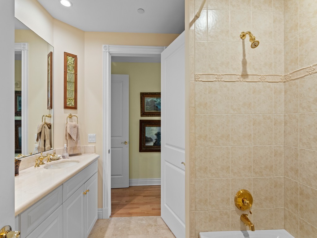 601 North Swim Club Drive, Unit PHB Vero Beach, FL 32963 - Photo 22 of 33