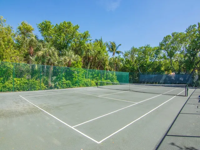 $1,295,000 | 601 North Swim Club Drive, Unit PHB, Vero Beach, FL 32963