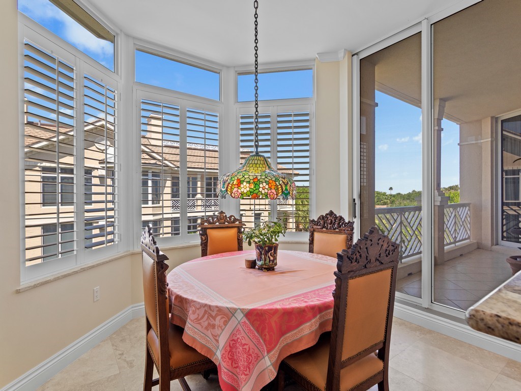 601 North Swim Club Drive, Unit PHB Vero Beach, FL 32963 - Photo 8 of 33