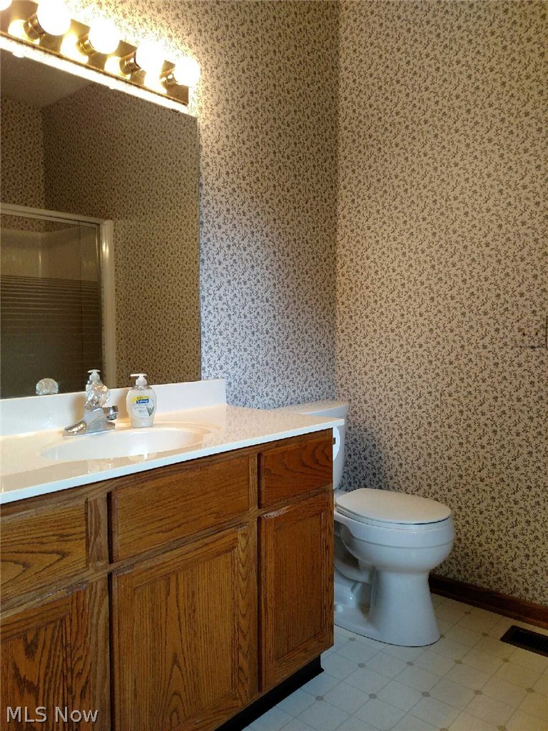 2608 Charing Cross Road Northwest Canton, OH 44708 - Photo 16 of 24 Gallery Image 16