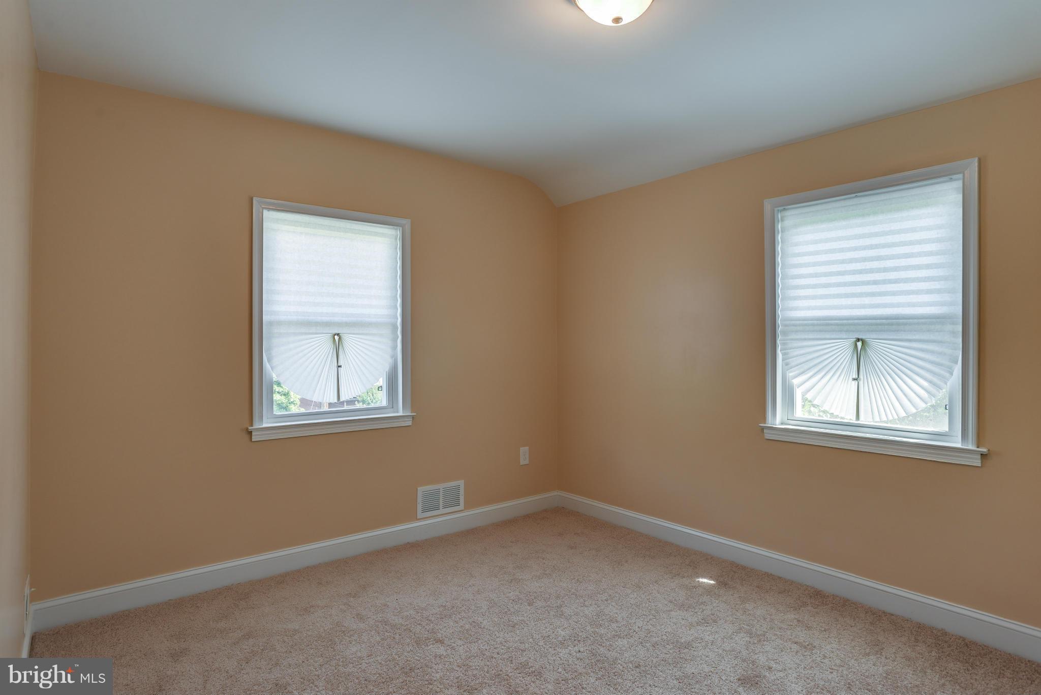 6019 Falkirk Road Baltimore, MD 21239 - Photo 18 of 27 Bedroom