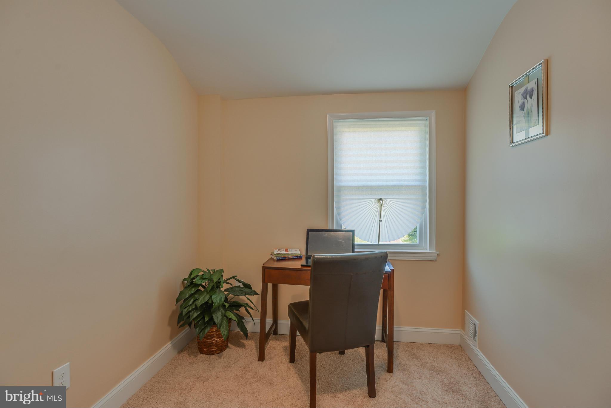 6019 Falkirk Road Baltimore, MD 21239 - Photo 19 of 27 Bedroom