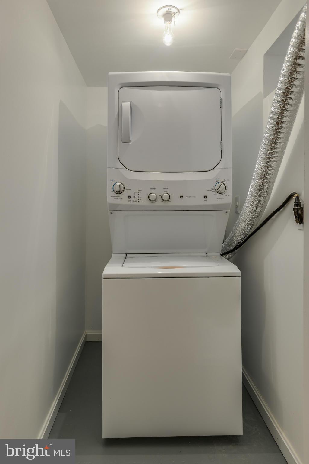 6019 Falkirk Road Baltimore, MD 21239 - Photo 23 of 27 Laundry