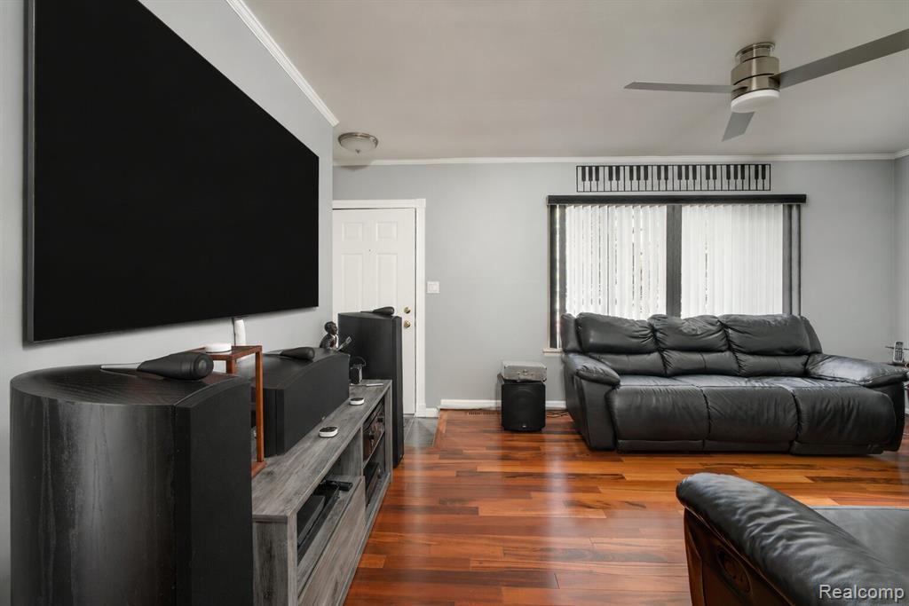 1513 Rustic Ridge Road Canton, MI 48188 - Photo 4 of 27