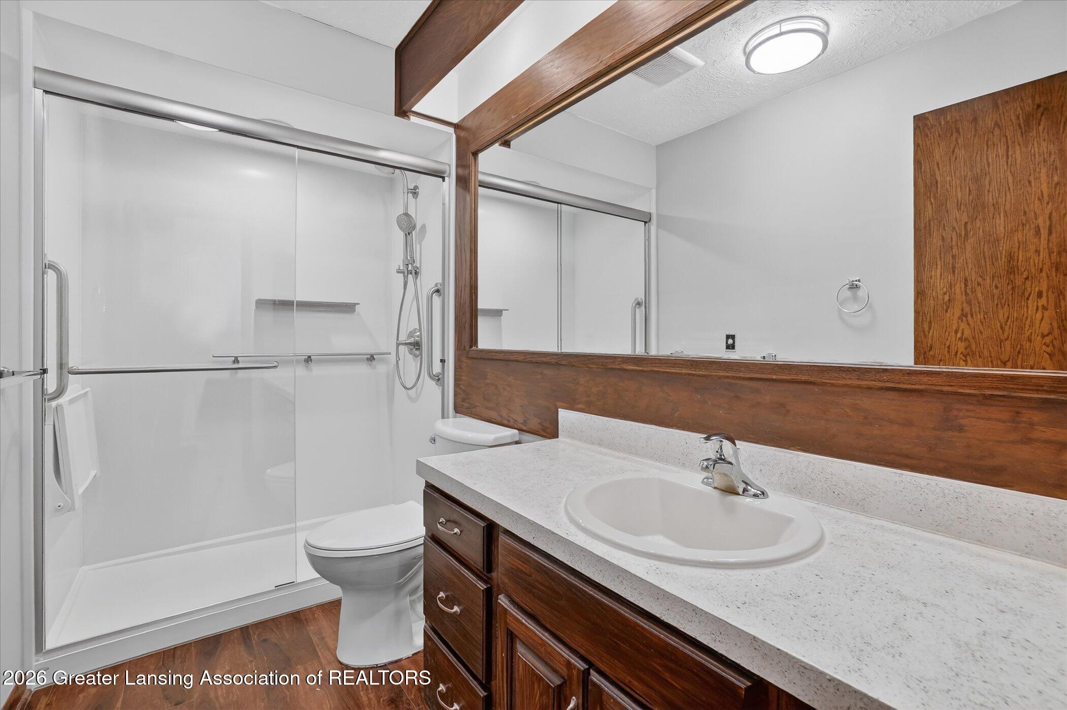 3518 Apple Valley Road Okemos, MI 48864 - Photo 20 of 53 20-3518-Apple-Valley-Rd-Okemos-MI-48864-