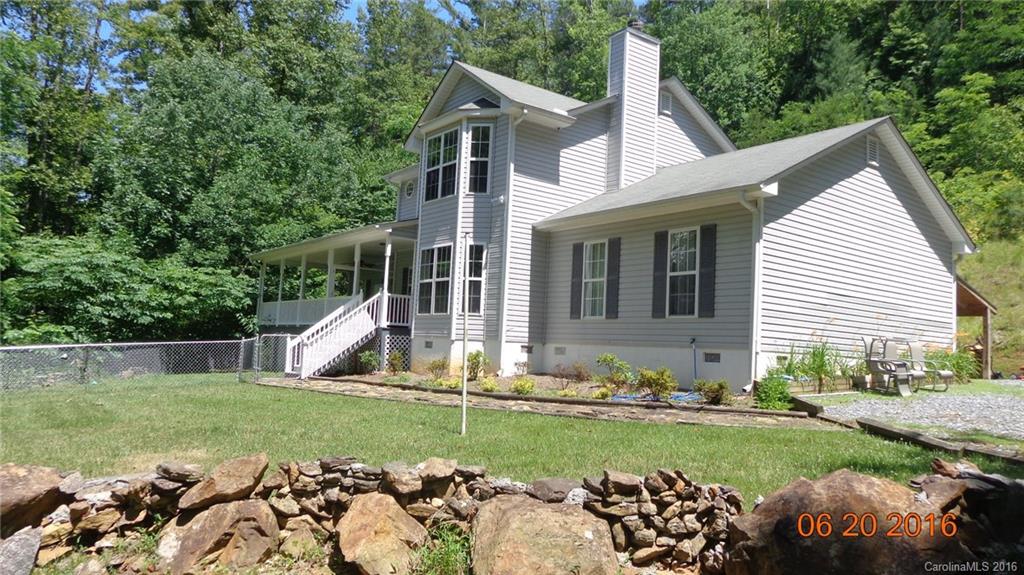 471 Early Dietz Road Sylva, NC 28779 - Photo 2 of 27 Gallery Image 2