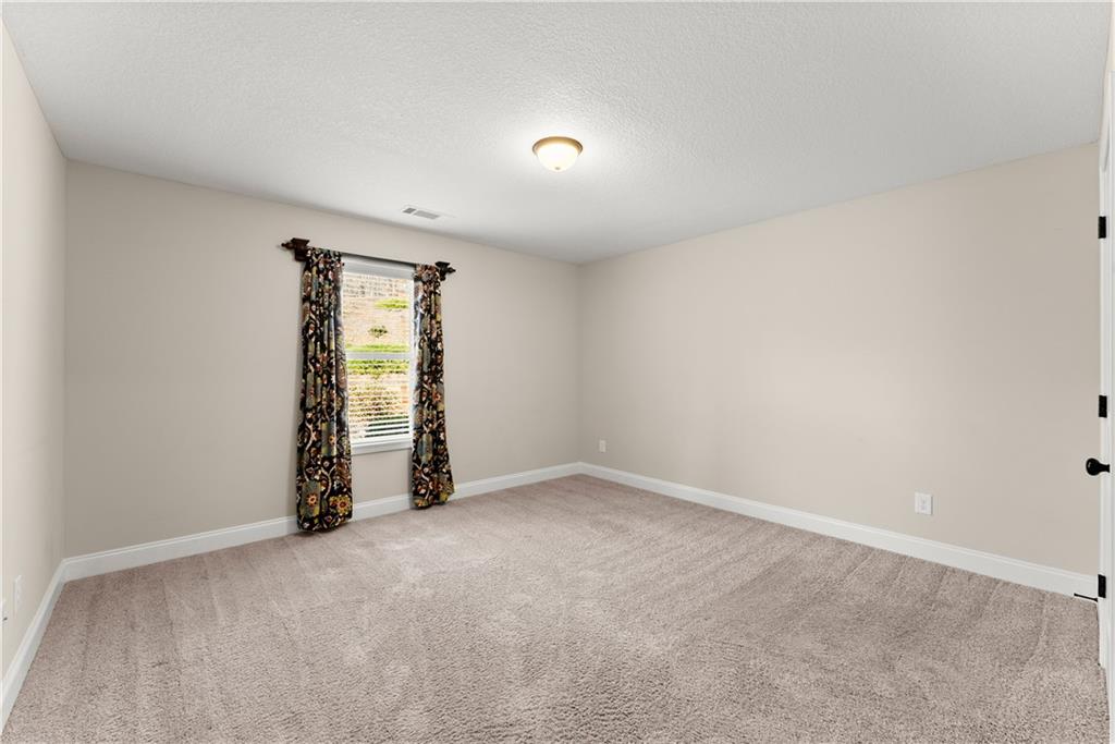 561 Oconee Lane Commerce, GA 30529 - Photo 11 of 18