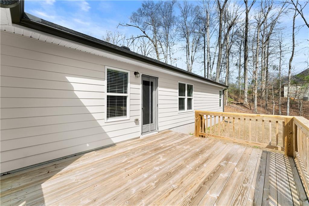 561 Oconee Lane Commerce, GA 30529 - Photo 13 of 18