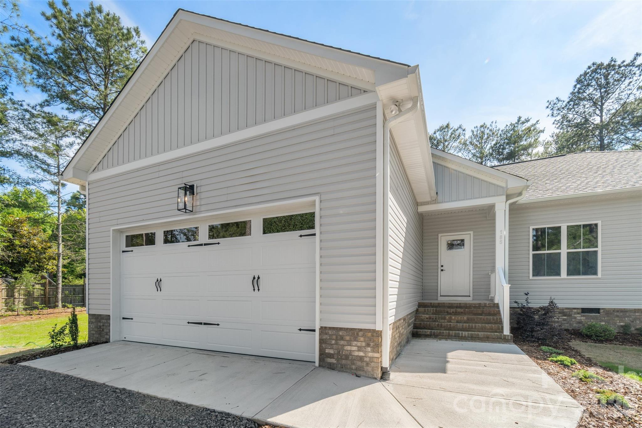 185 Shagbark Road West End, NC 27376 - Photo 3 of 25