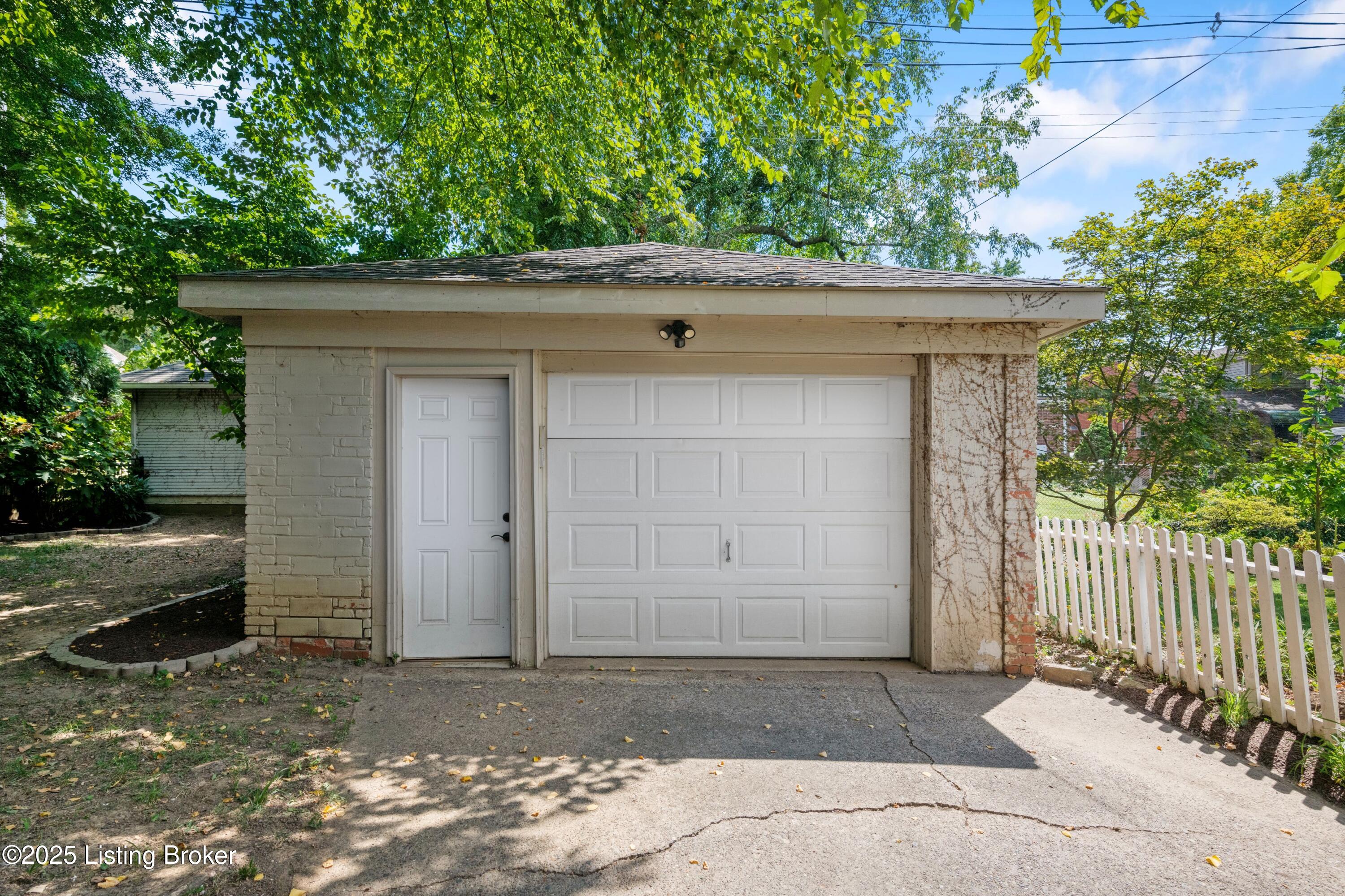 1816 Rutherford Avenue Louisville, KY 40205 - Photo 62 of 71 Ext100 (17)