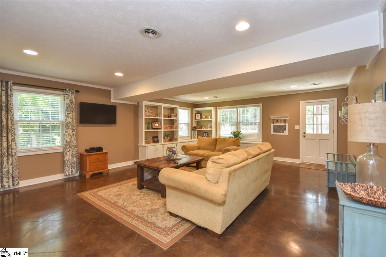 101 Stone Ridge Court Greer, SC 29650 - Photo 18 of 31 Gallery Image 18