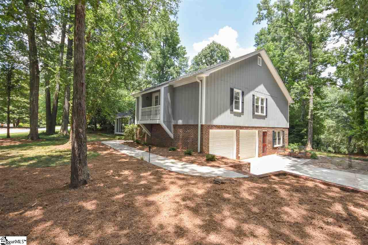 101 Stone Ridge Court Greer, SC 29650 - Photo 3 of 31 Gallery Image 3