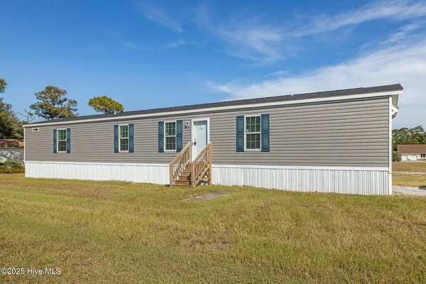 $264,000 | 139 Barbee Street, Harkers Island, NC 28531