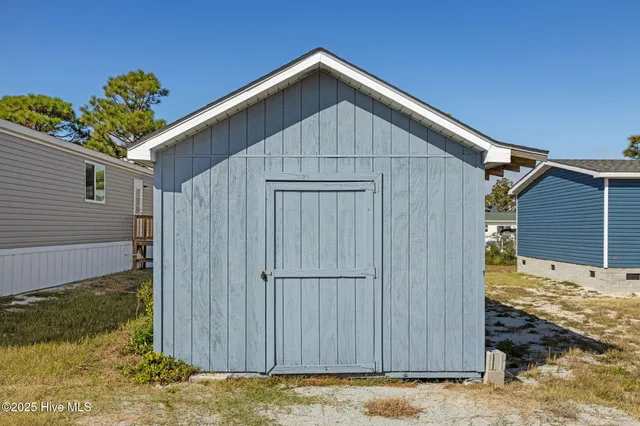 $265,000 | 139 Barbee Street, Harkers Island, NC 28531
