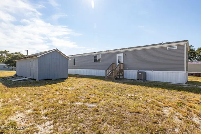 $265,000 | 139 Barbee Street, Harkers Island, NC 28531