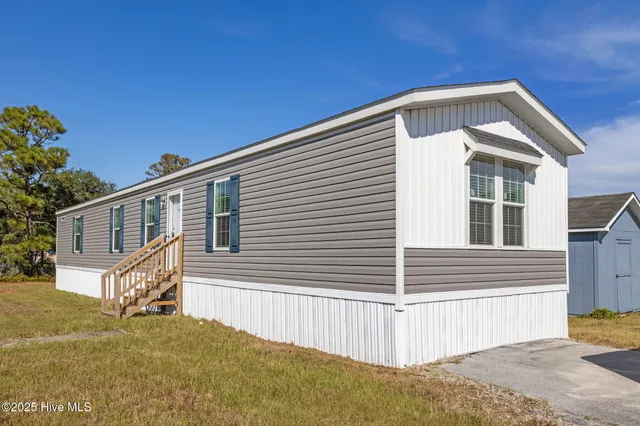 $265,000 | 139 Barbee Street, Harkers Island, NC 28531
