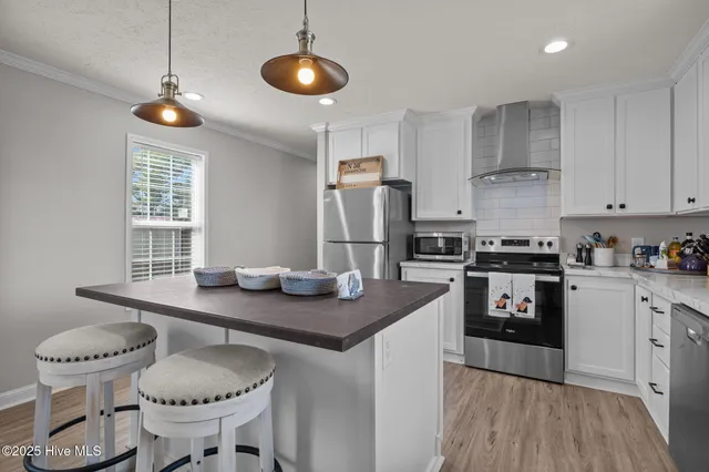 $265,000 | 139 Barbee Street, Harkers Island, NC 28531