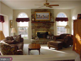 1456 West Rockspray Road Jamison, PA 18929 - Photo 3 of 6 Gallery Image 3
