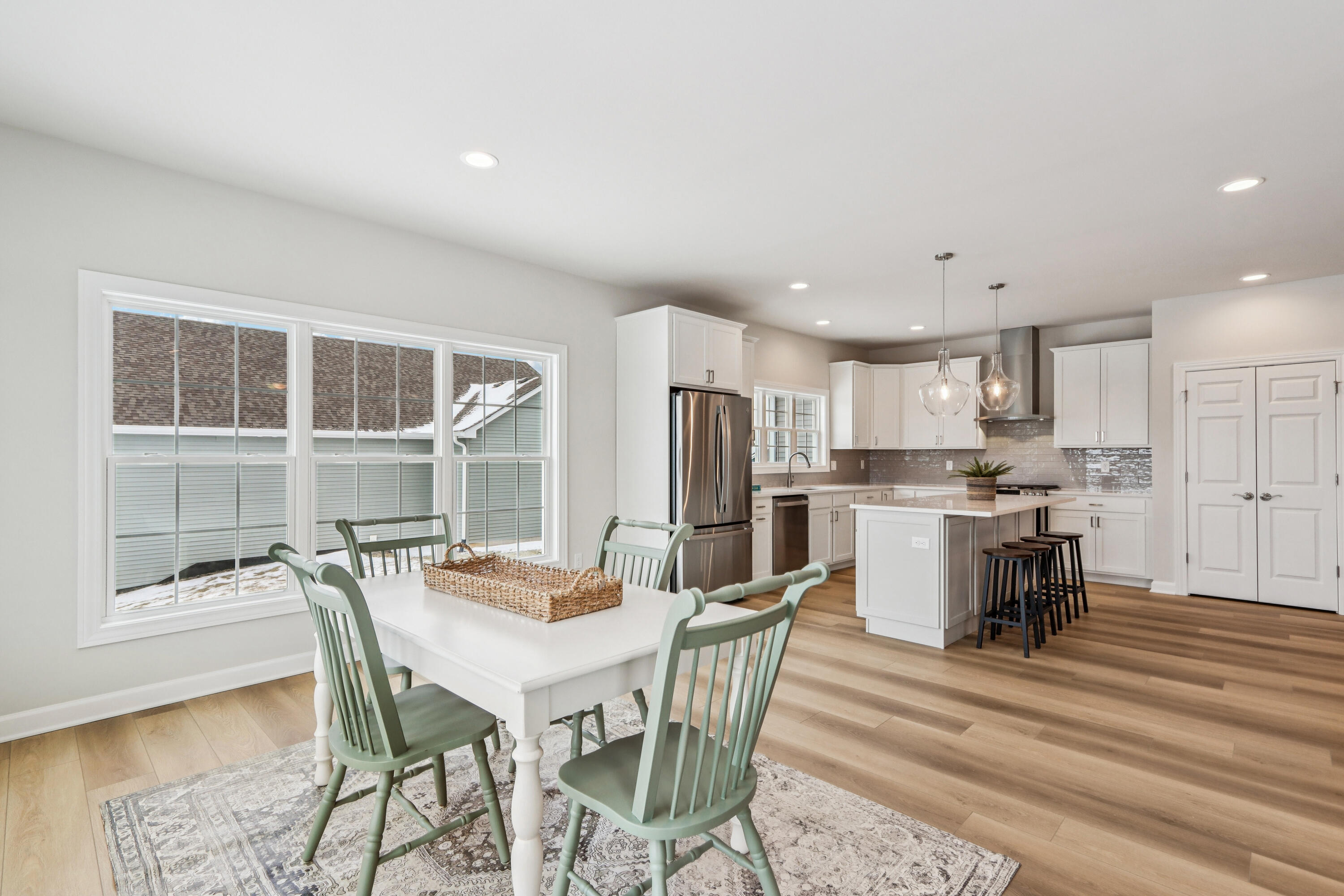 527 North Boulder Ridge Drive Lake Geneva, WI 53147 - Photo 11 of 41 SR 114 Newberry II PRINT IMAGES (16)