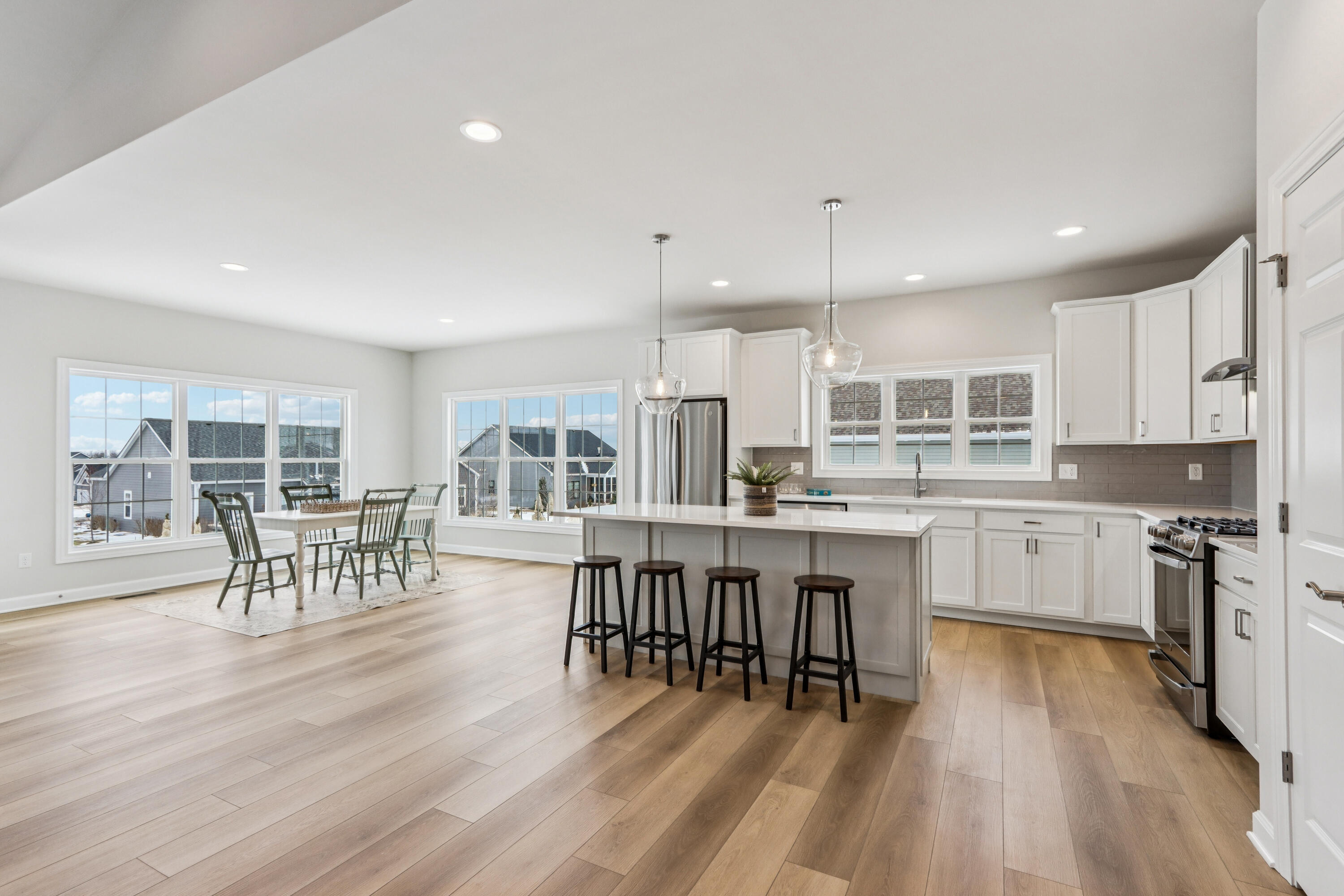 527 North Boulder Ridge Drive Lake Geneva, WI 53147 - Photo 12 of 41 SR 114 Newberry II PRINT IMAGES (18)