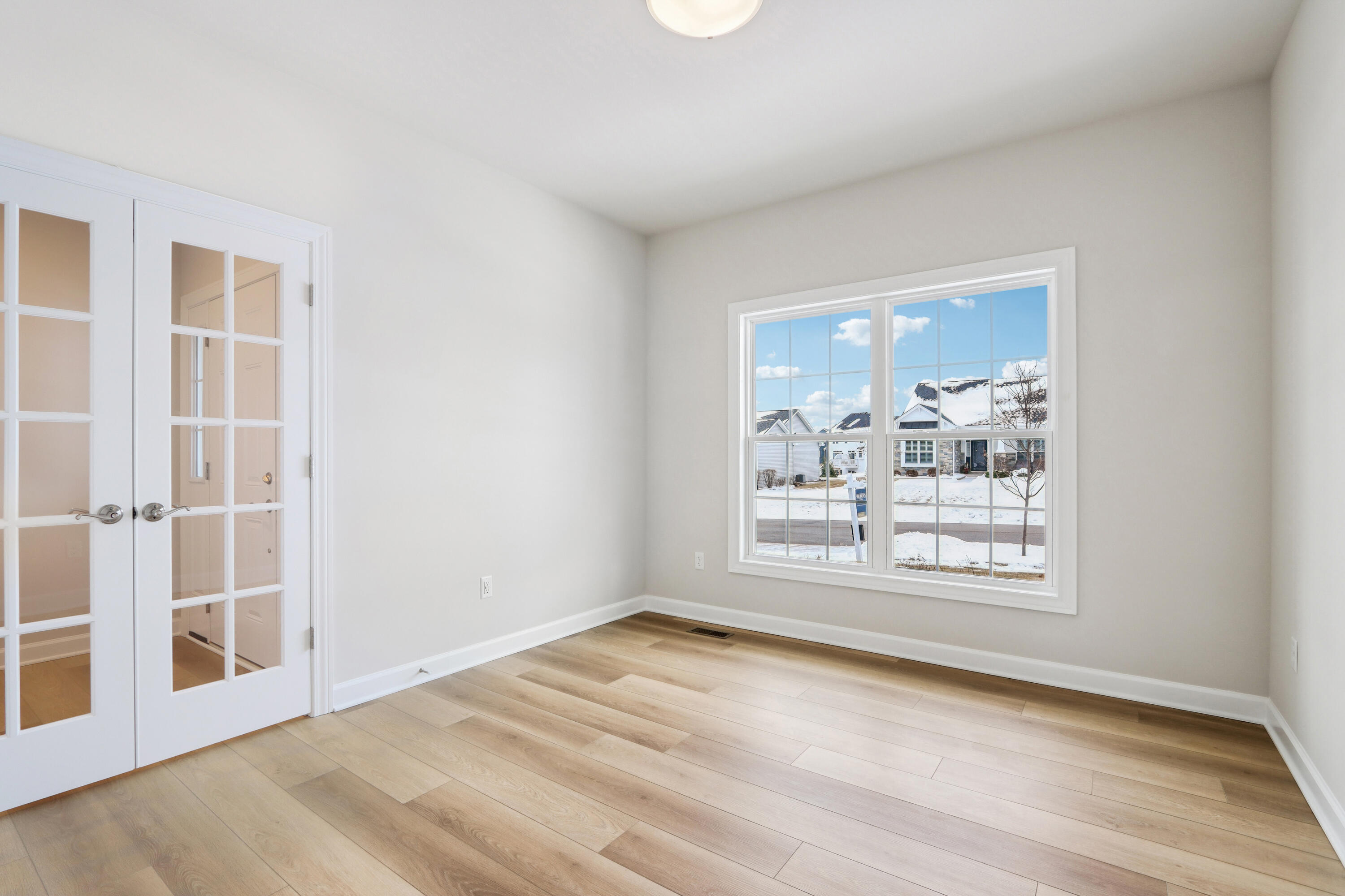 527 North Boulder Ridge Drive Lake Geneva, WI 53147 - Photo 20 of 41 Bed 3/Office