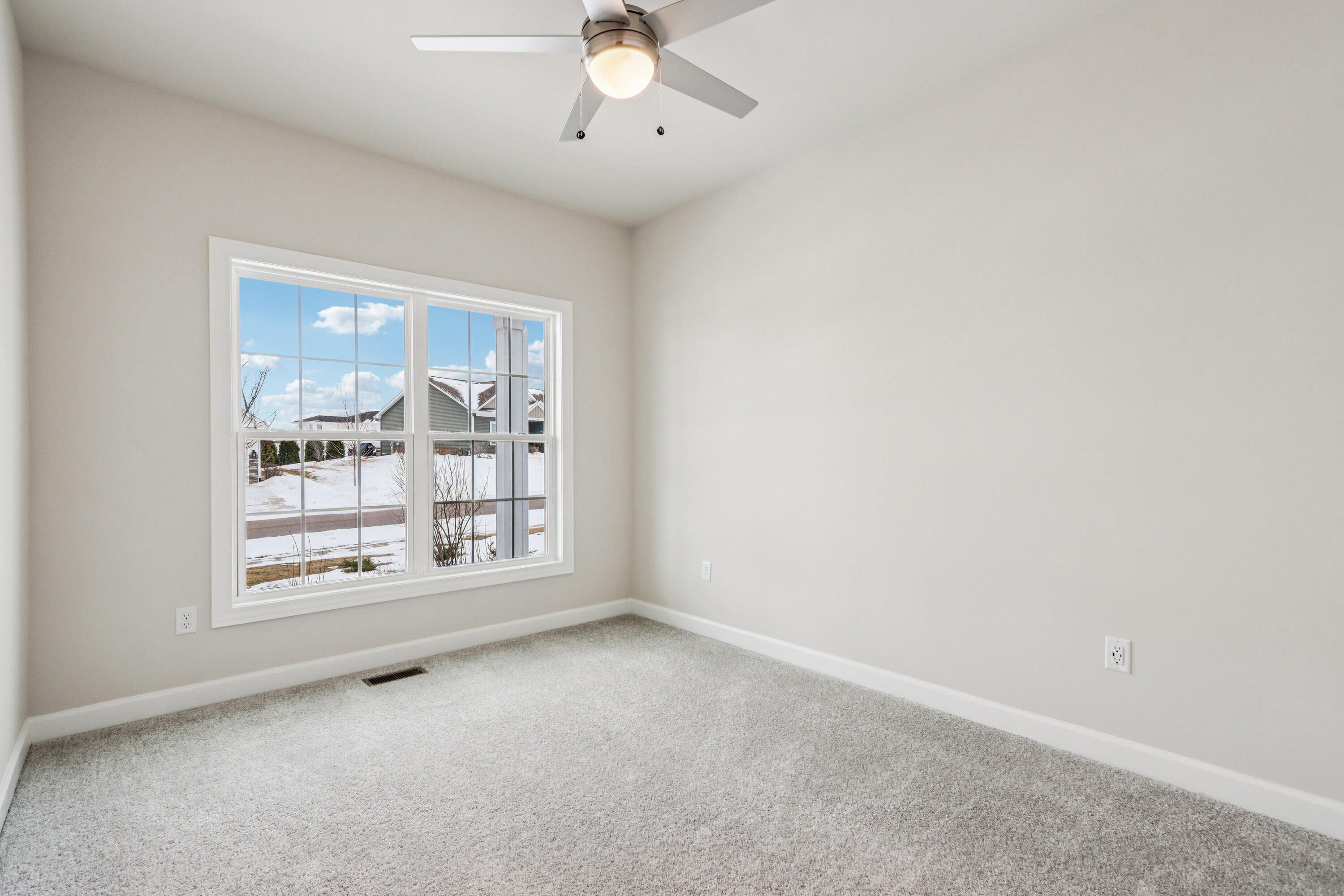 527 North Boulder Ridge Drive Lake Geneva, WI 53147 - Photo 26 of 41 SR 114 Newberry II PRINT IMAGES (28)