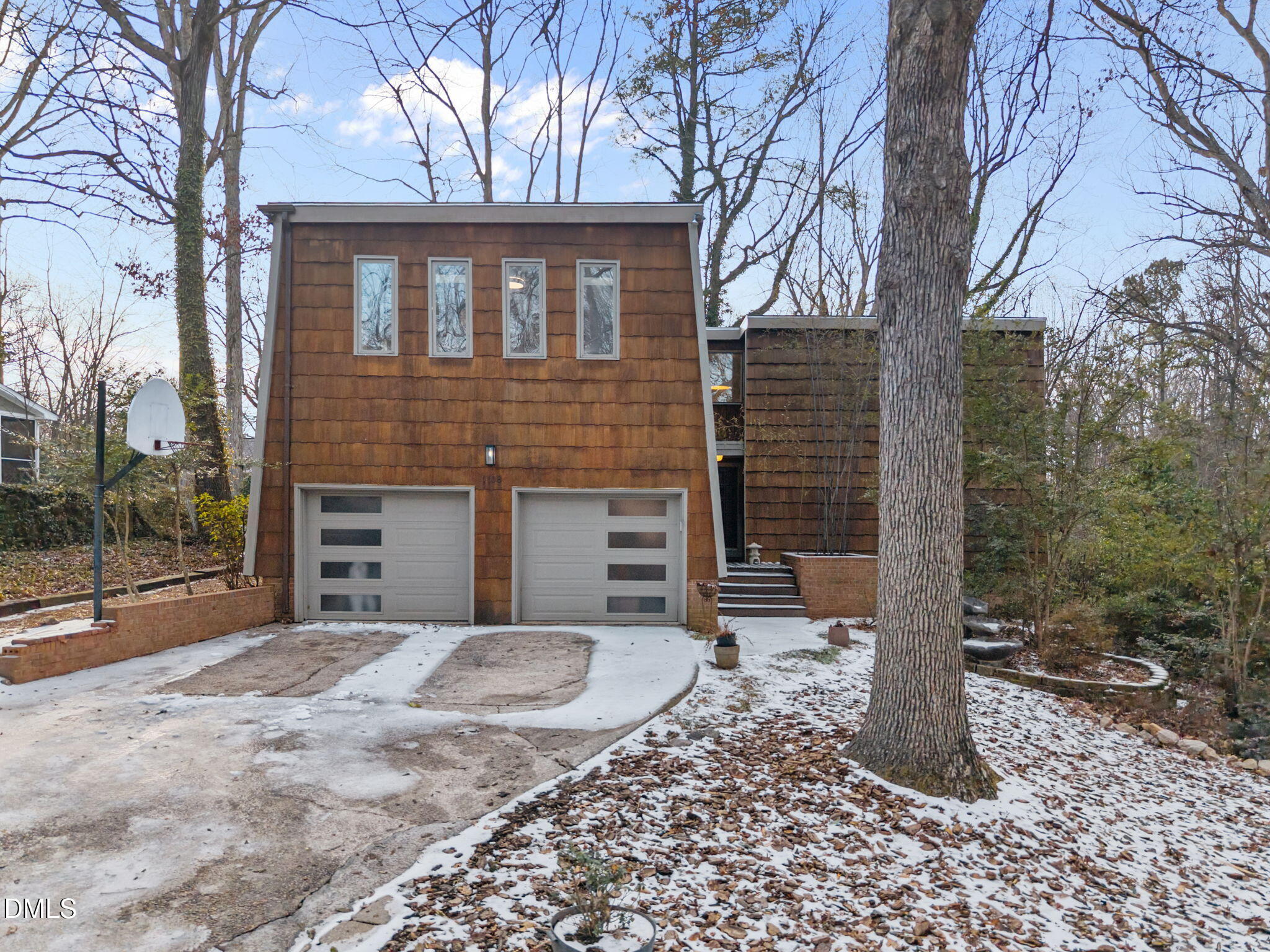 1108 Hemingway Drive Raleigh, NC 27609 - Photo 4 of 68 Mid-Century Modern Masterpiece