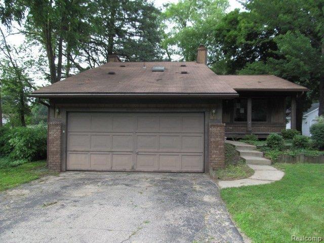 8790 Wise Road Commerce Township, MI 48382 - Photo 1 of 38 8790 WISE RD COMMERCE TWP (1).JP