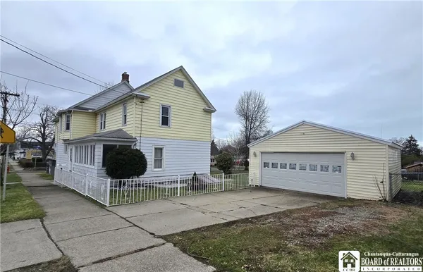 $199,000 | 250 Townsend Street, Dunkirk, NY 14048