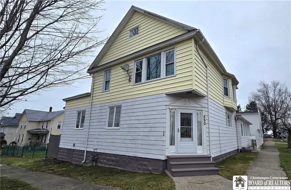 $199,000 | 250 Townsend Street, Dunkirk, NY 14048