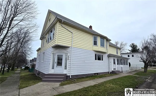 $199,000 | 250 Townsend Street, Dunkirk, NY 14048