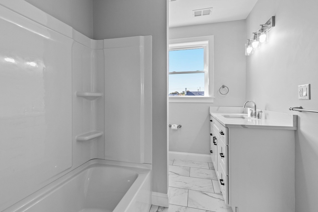 8 R Elm Street, Unit 2 Peabody, MA 01960 - Photo 23 of 37 Gallery Image 23