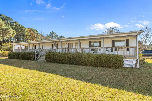 $235,000 | 225 McKae Drive, Gloucester, NC 28528