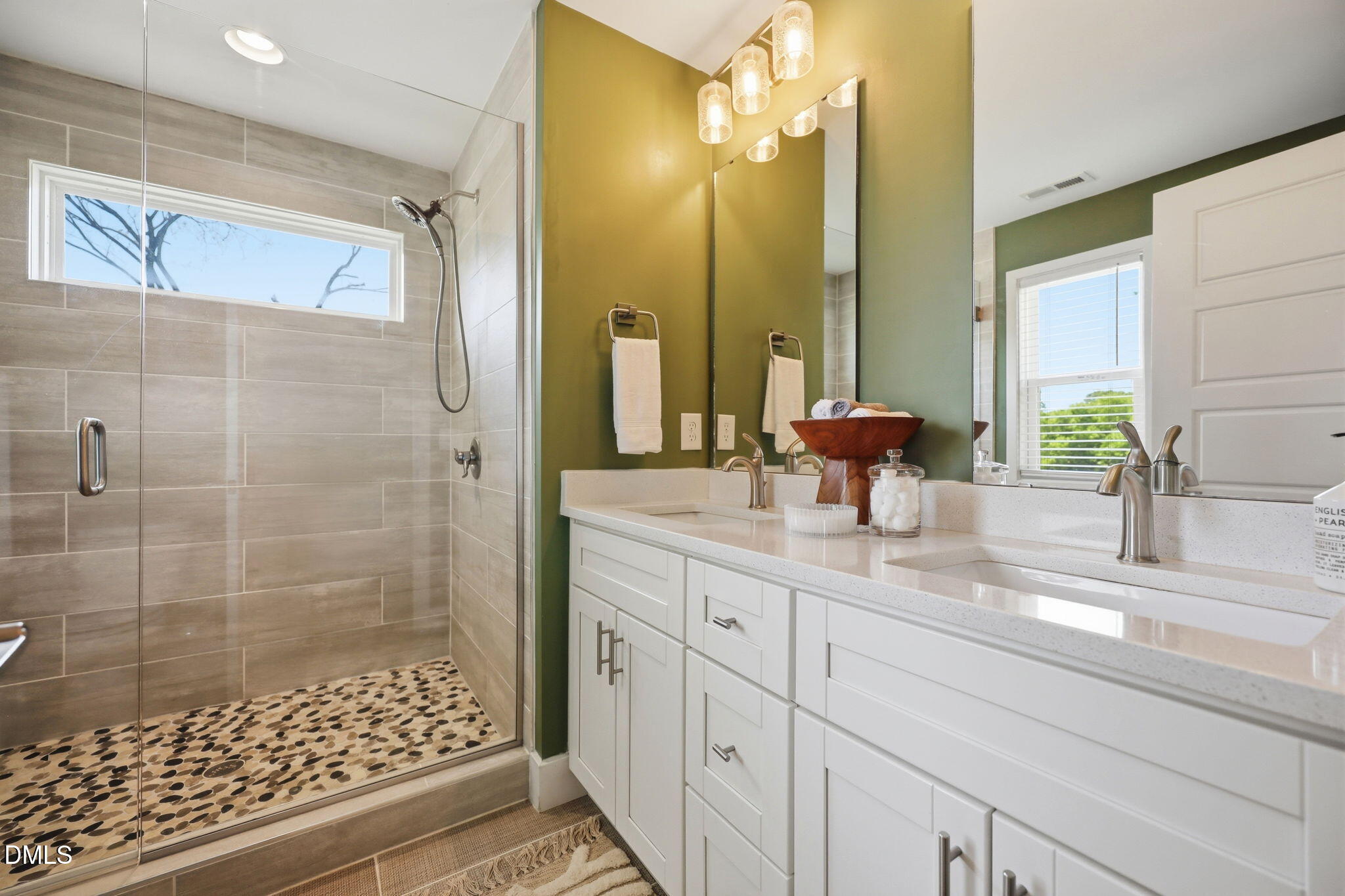 533 Bragg Street Raleigh, NC 27601 - Photo 20 of 33 32-web-or-mls-IMG_2959 copy