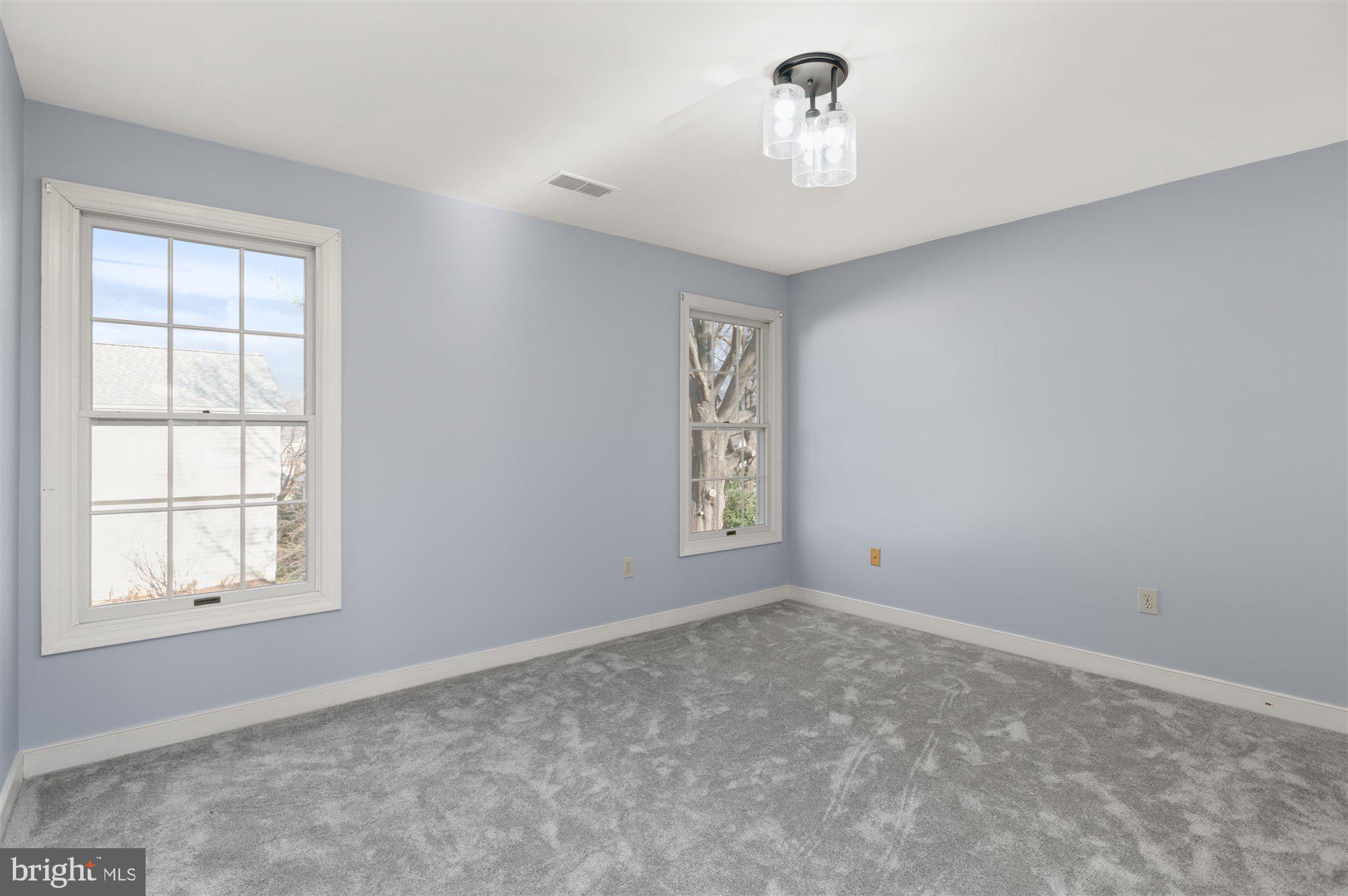10905 Forest Ridge Terrace North Potomac, MD 20878 - Photo 25 of 33 Bedroom #4