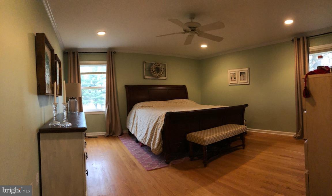 13101 Springdale Estates Road Clifton, VA 20124 - Photo 17 of 30 Bedroom (Master)