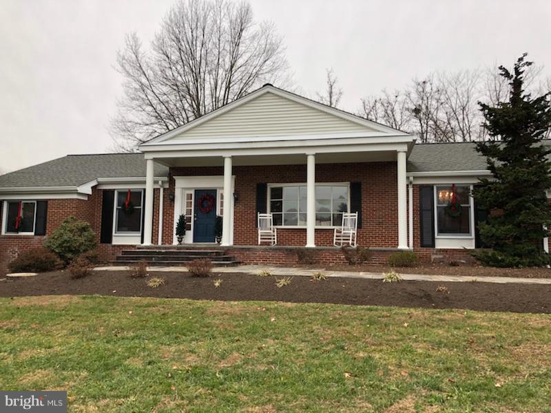 Front Porch Entrance Walkway