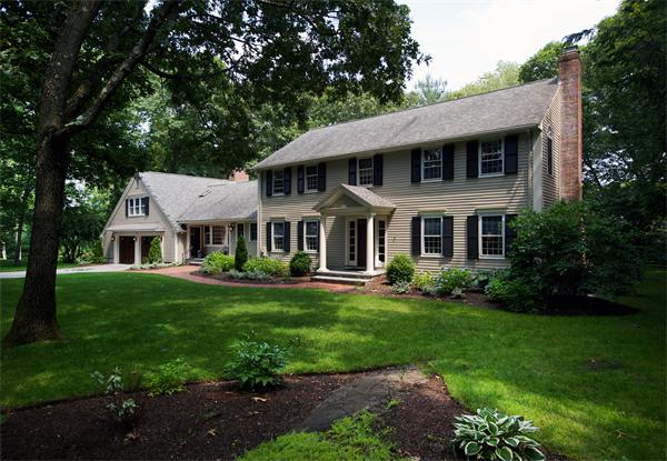 7 Appian Drive Wellesley, MA 02481 - Photo 2 of 20